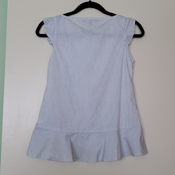 Banana Republic - Pinstripe sleeveless ruffled top - Picture 2 of 2